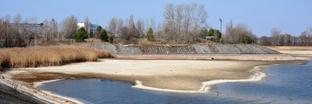 Foto: vypouštění chladícího rybníku
